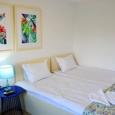 Hotel Spring