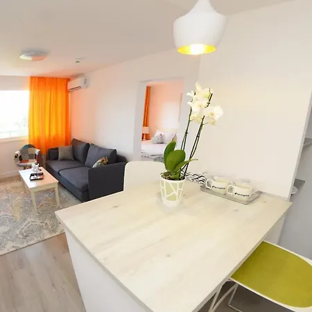 Spring מלון נפטון