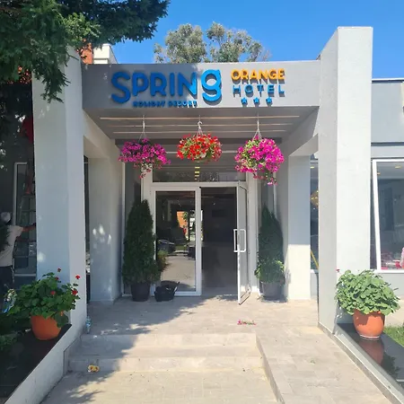 Spring Hotel 3*
