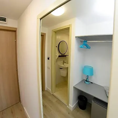 Hotel Spring 3*