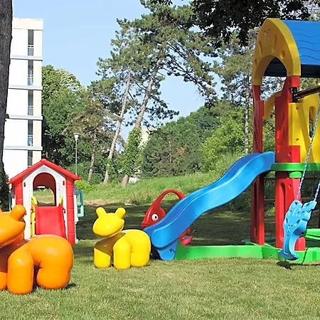 Spring Hotel Neptun